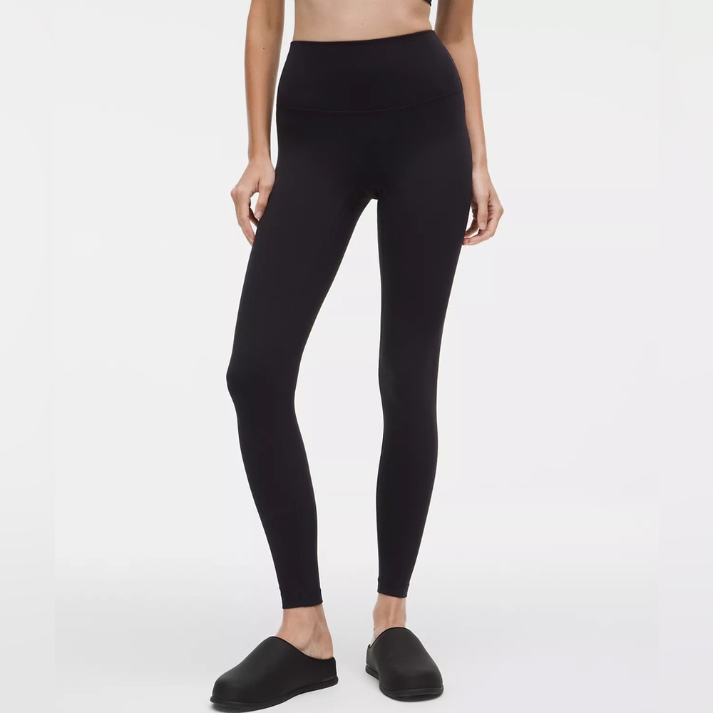NWT Lululemon Align No Line Black Leggings 28” inseam